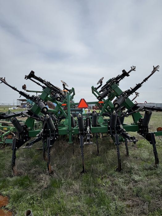 Чизельный плуг Great Plains Max-Chisel MC5315, 2019 года