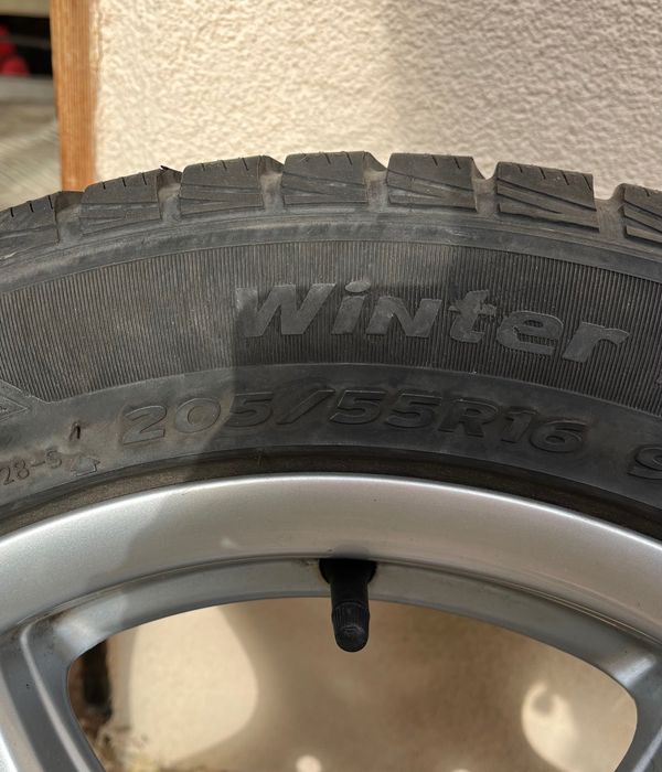 Зимни гуми Hankook