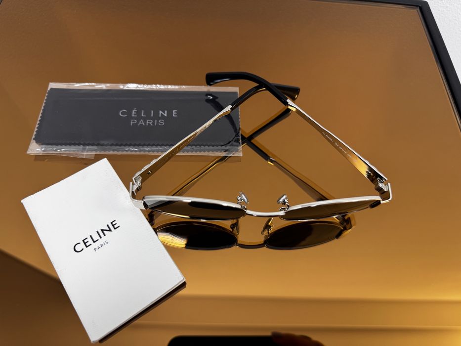 Ochelai de soare Celine Triomphe, impecabili