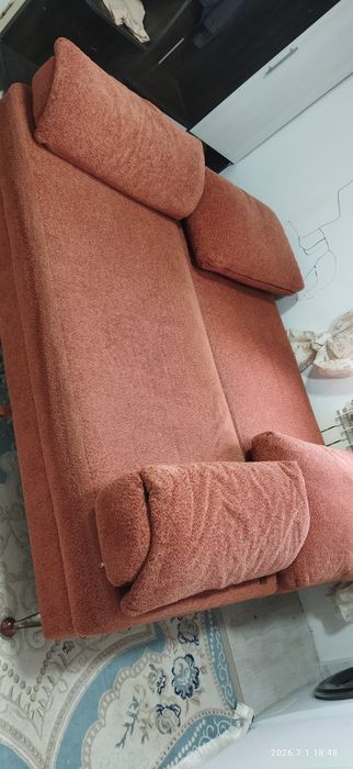 Продам отличный диван