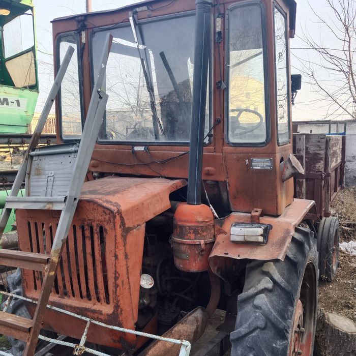 Продаётся Трактор Т16