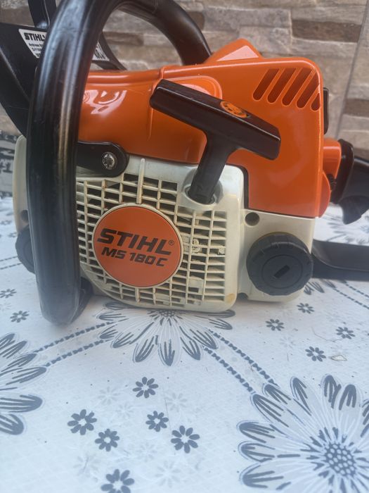Бензинова резачка за дърва STIHL MS 180 C