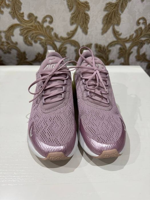 Кроссовки Nike Air 270, оригинал, б/у 36-36,5 размер