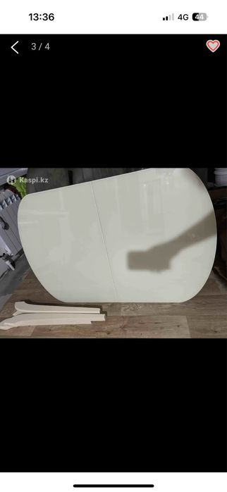 Стол слоновый кость