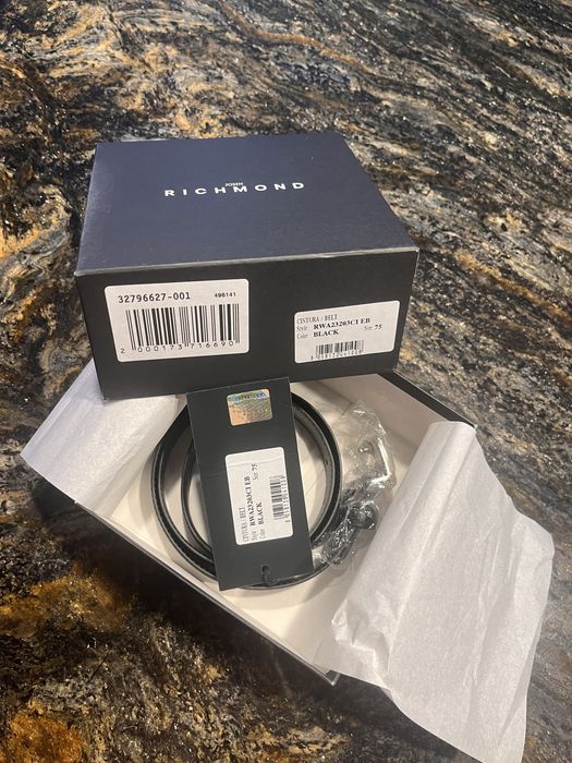 Нов дамски оригинален колан от естествена кожа John Richmond