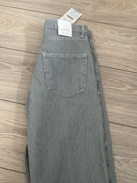 Джинсы Zara новые