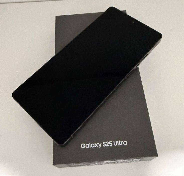 Samsung S25 ULTRA cu Garantie