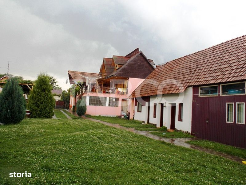 Pensiune 13 camere si teren 3000 mp de vanzare la cheie Comision 0%