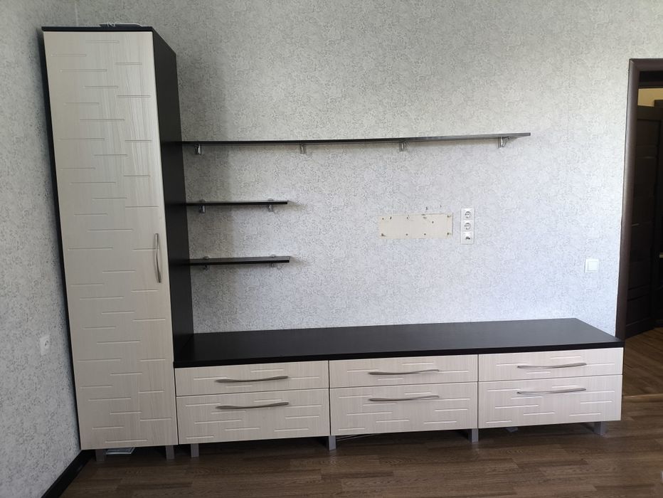 Стенка в зал, гостинную