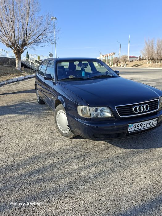 Продам срочно машину