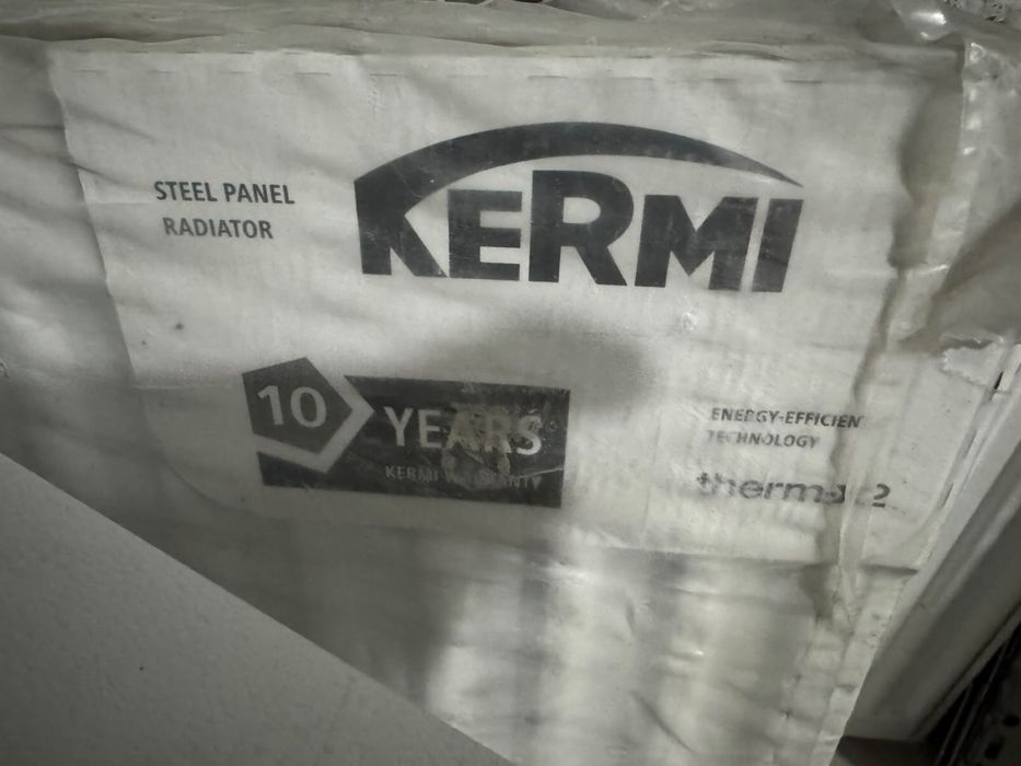 Радиатор Kermi новый в упаковке