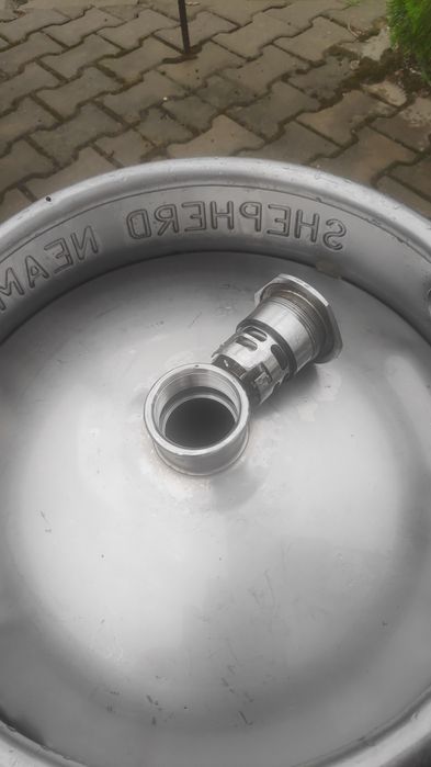 De vanzare butoi inox 50 l