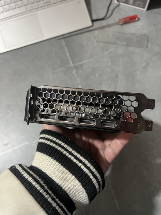 Palit Dual RTX 3050 8Gb