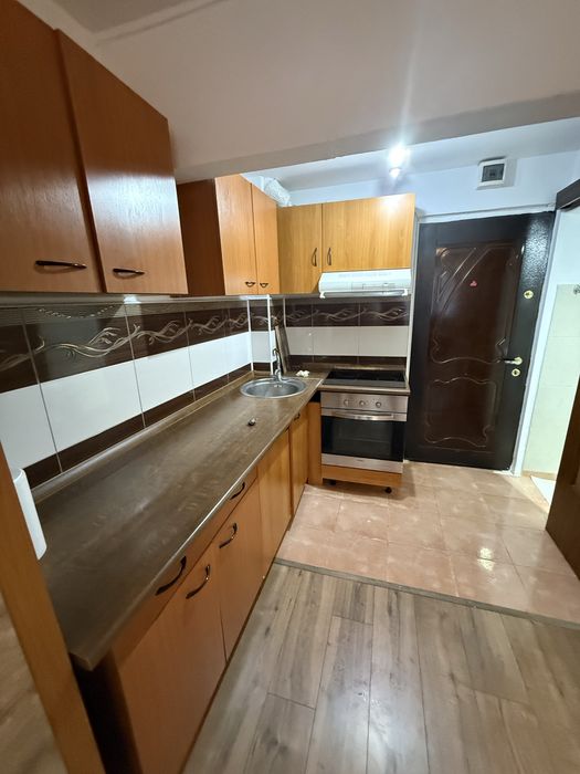 Inchiriere garsoniera Bartolomeu-Coca cola