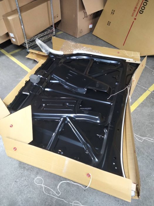 Капот на Прадо 120