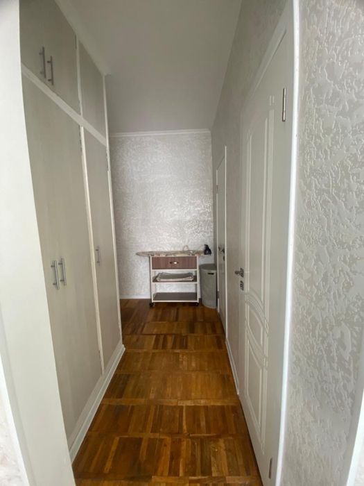 Продаётся 2х комнатная квартира