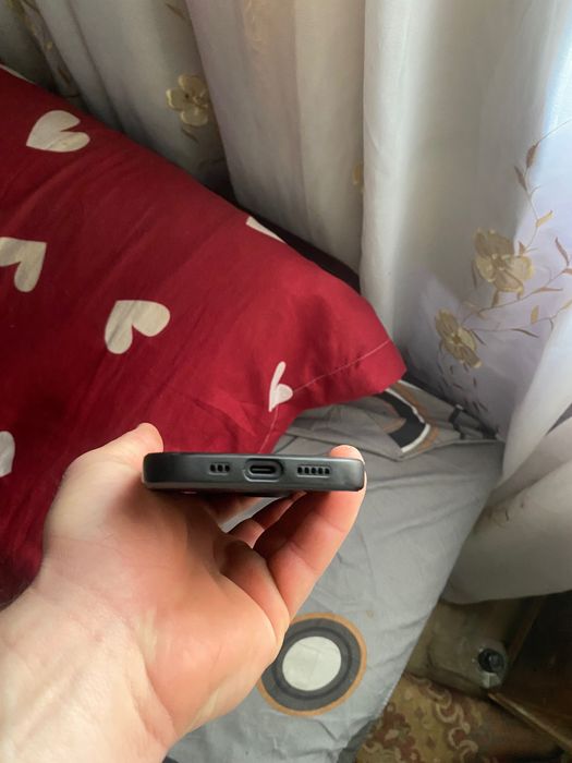 iPhone 16 de vânzare