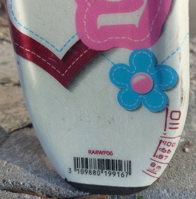 Ски и обувки Rossignol плюс щеки- за 7-8 год.