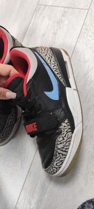 Маратонки Nike Jordan 41 номер