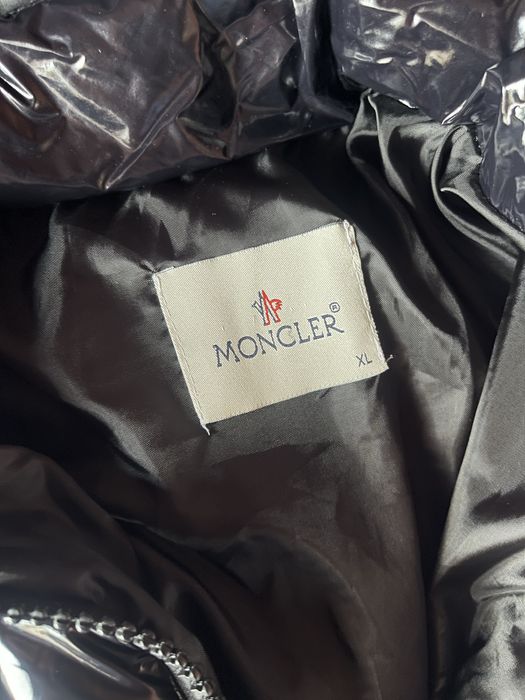 Moncler яке в добро състояние