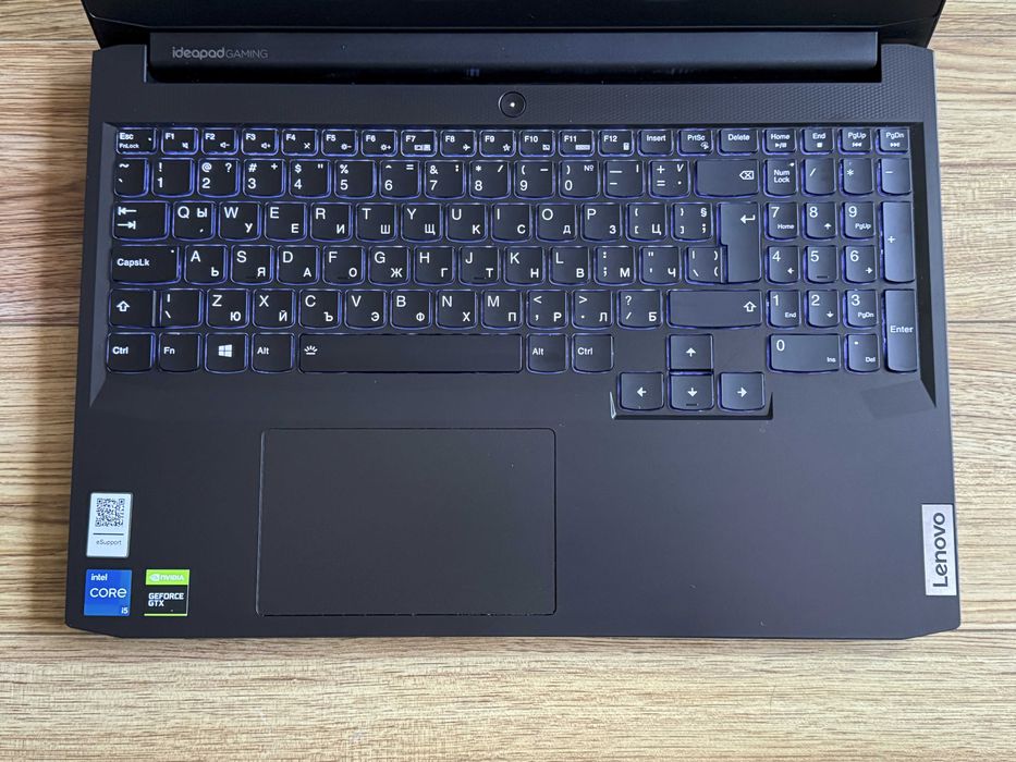 Lenovo Gaming`i5-11320H/GTX 1650/16GB RAM/256GB SSD/Full HD IPS