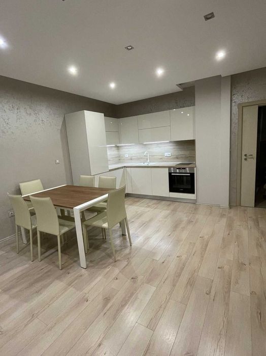 Дава се под наем Двустаен апартамент в Пловдив, Христо Смирненски - 66 кв.м за 450 € - Снимка #2