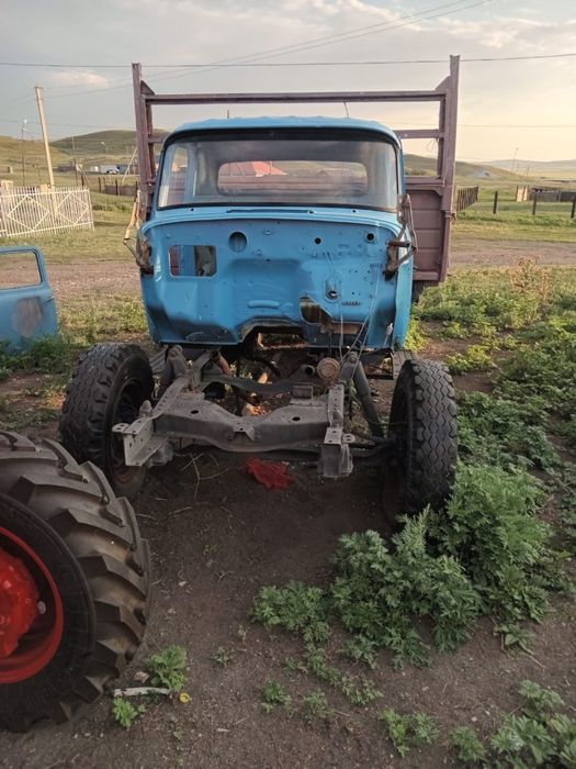 Продается Газ53 по запчастям