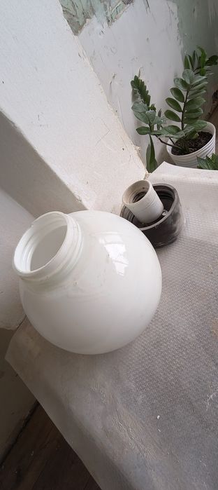 Продам плафон б/у