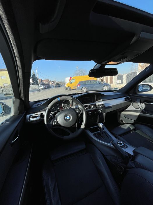 Vand bmw 330xd 231 cp