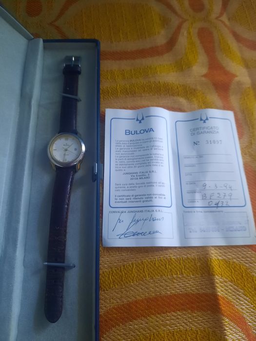 Ceas bulova elvețian