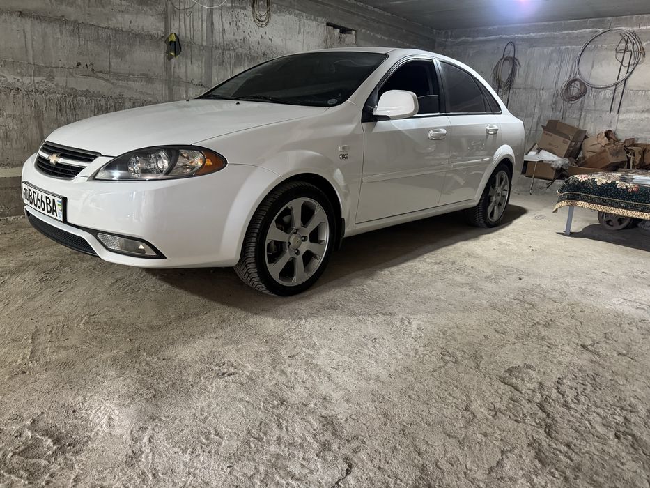Diska 215/45 17 r