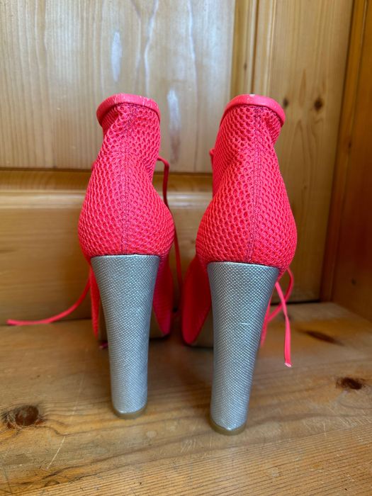 Боти Jeffrey Campbell