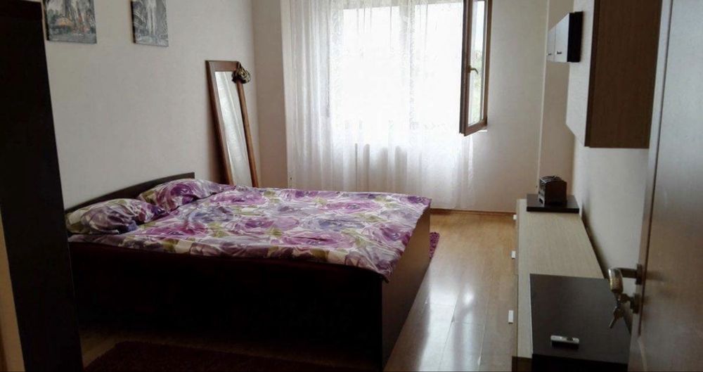 Vand apartament 2 cam