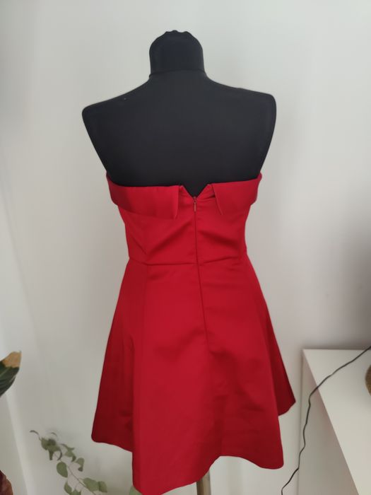 Rochie roșie eleganta