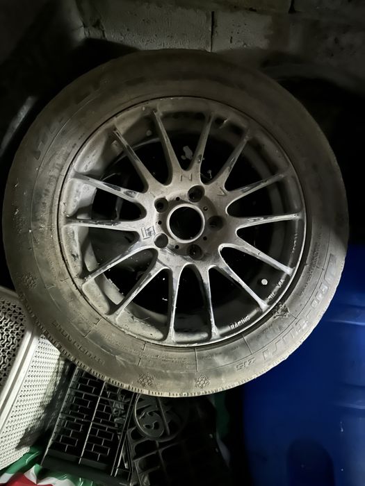 Продам резину с дисками