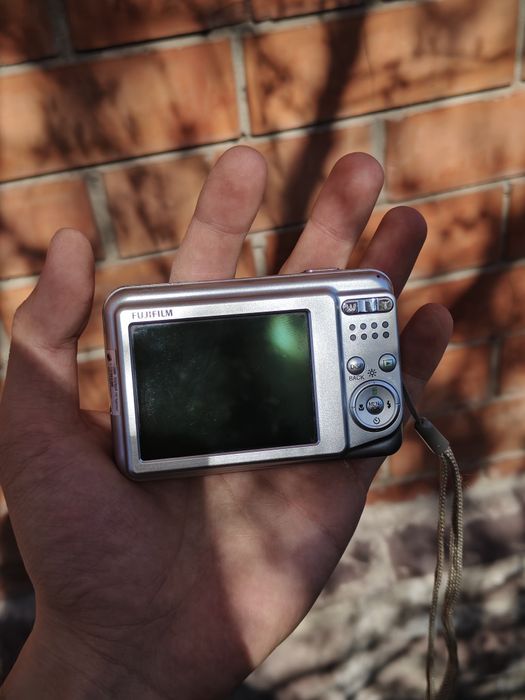 Fujifilm Finepix a170 мыльница