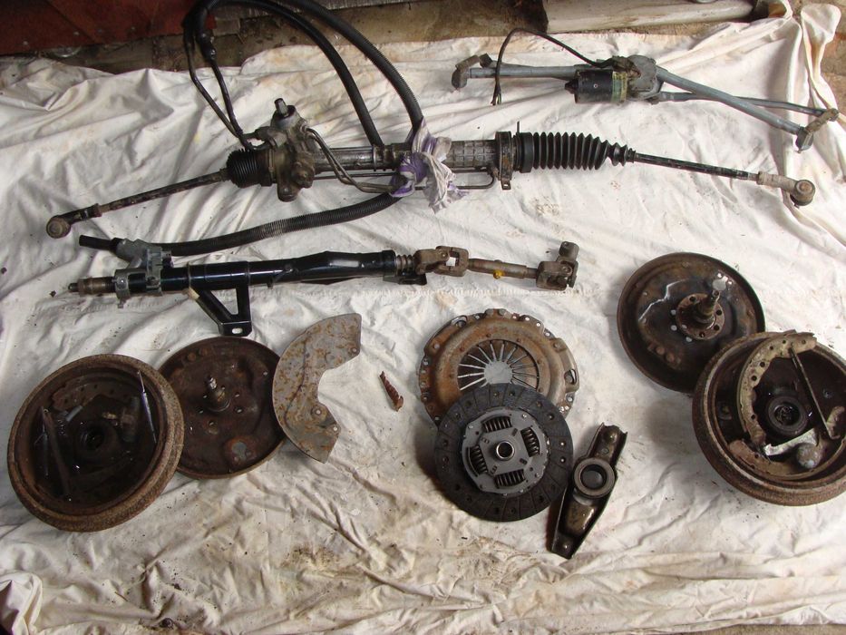 Пасат 2/B3/ 1.8 Mi, 90к., тъмно син, комби, на части - I Част