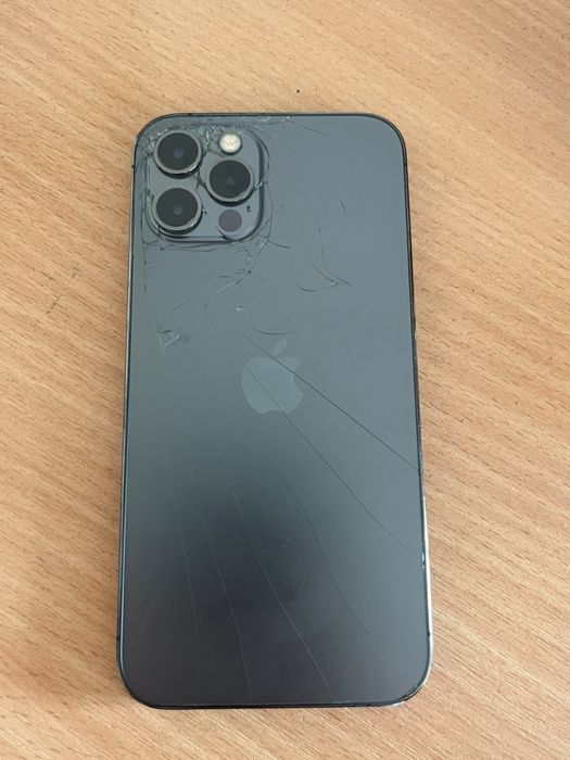 IPhone 12 pro за 125.000