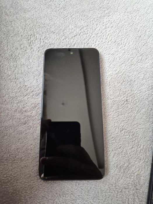 Motorola Moto G35 256GB - "ЗА ЧАСТИ"