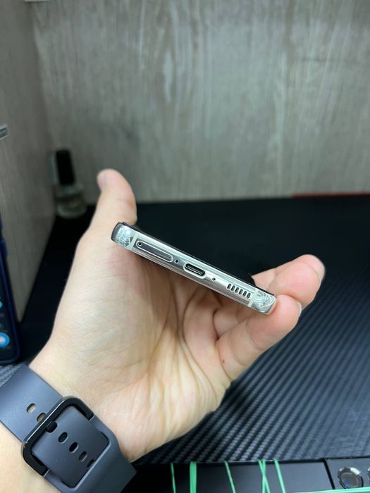 Samsung s23 8/256Gb ideal