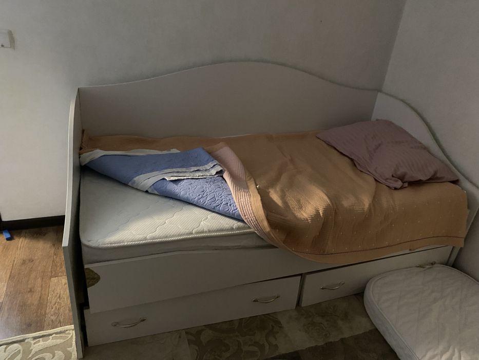 Отдам даром (за фрукты )