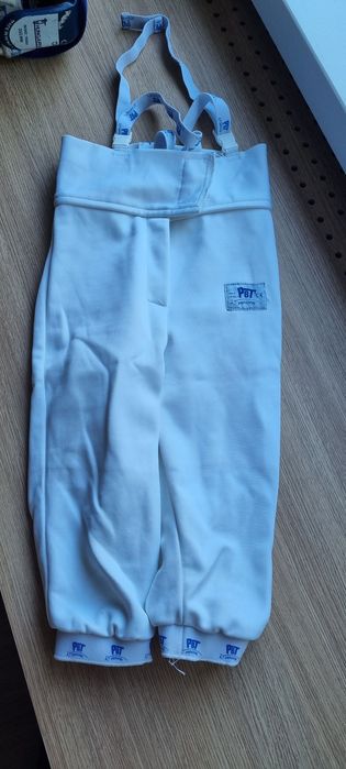 Пълен детско-юношески екип за фехтовка