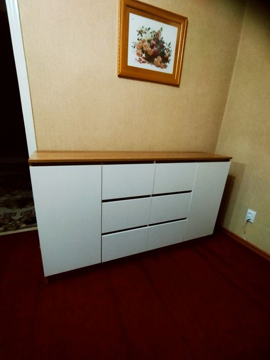 Комод большой.  шкаф суппер скидка