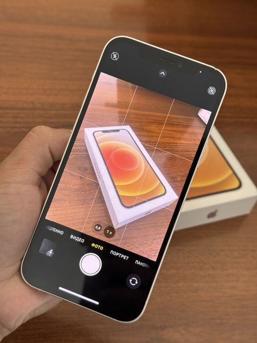 iPhone 12 сатылады