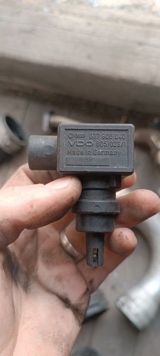 Продам запчасти на бус T5