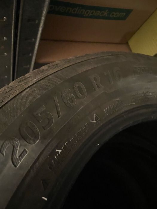 Летни гуми GoodYear Efficiency 225/45/18 и единич 225/45/18, 225/45/17
