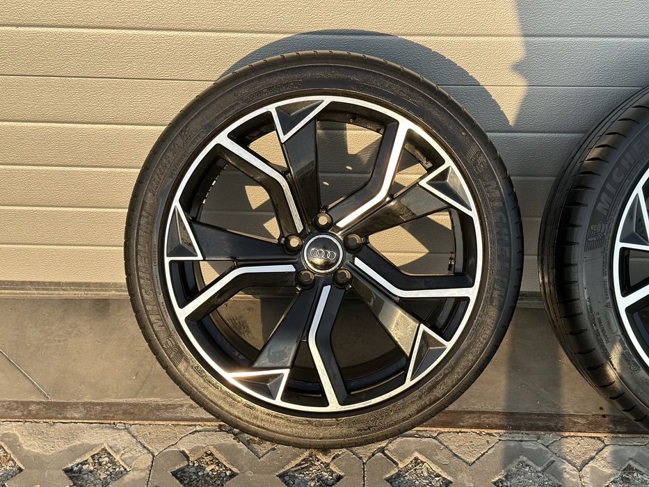 Джанти с гуми AUDI 20