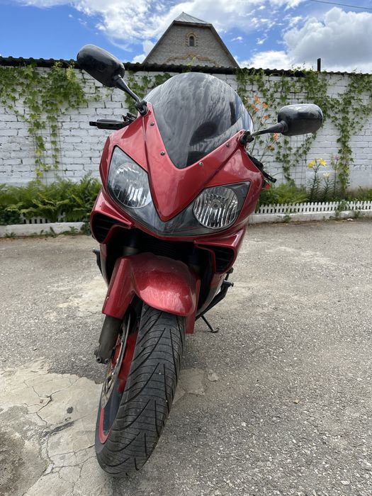 Спортивный мотоцикл Honda