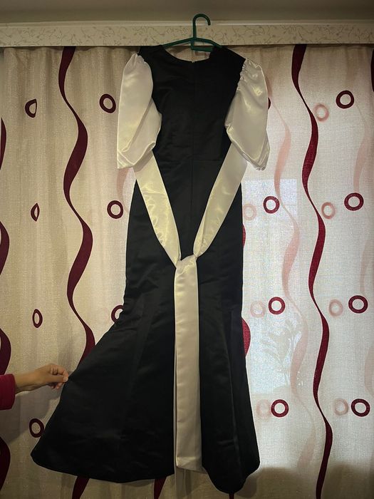 Платье для выпустницы ручная работа