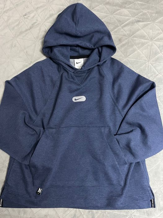 Нов суитшърт Nike